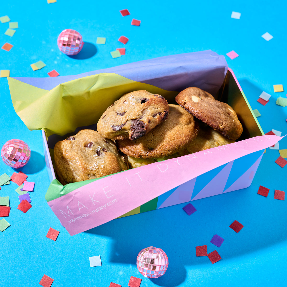 Verse Cookies in een KEK blik